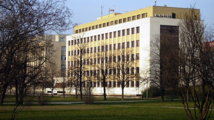 Ministerstvo vnitra úpravami tendrů o měsíce zpozdilo dokončení registrů