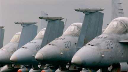 Aktualizováno: KLDR zamířila rakety a dělostřelectvo na vojenské základny USA