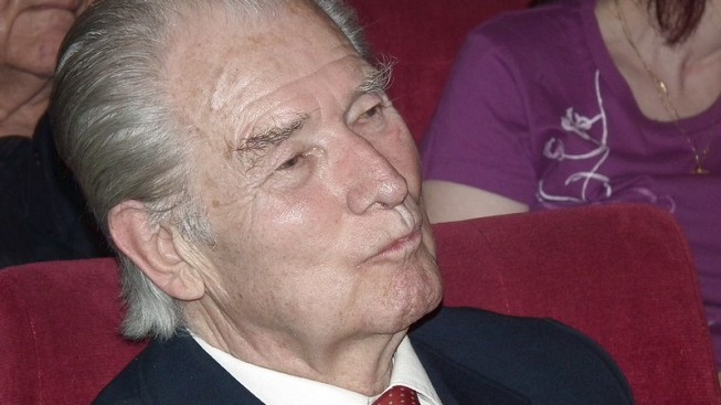 Ve věku 87 let dnes zemřel herec a dabér Bohumil Švarc