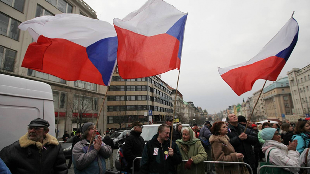Jsme xenofobní národ? Podle poloviny Čechů je v ČR příliš mnoho cizinců