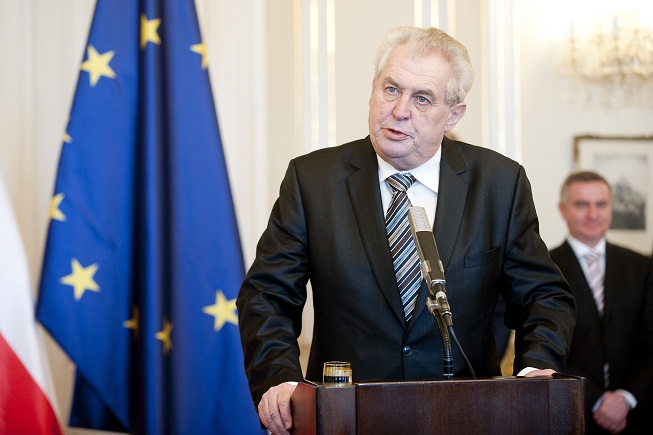 První měsíc vlády má za sebou. Takhle to politici spočetli Zemanovi
