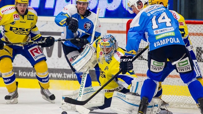 Zlín vyhrál v Plzni 3:0 a vede ve finále 2:1 na zápasy