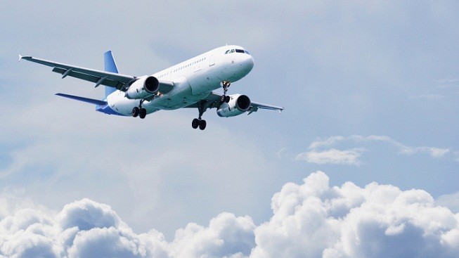 Francie nabídla pobaltským státům a Polsku vyslání čtyř bojových letounů