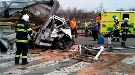 Aktualizováno: Kvůli nehodě je omezen provoz na dálnici D1 ve směru na Prahu