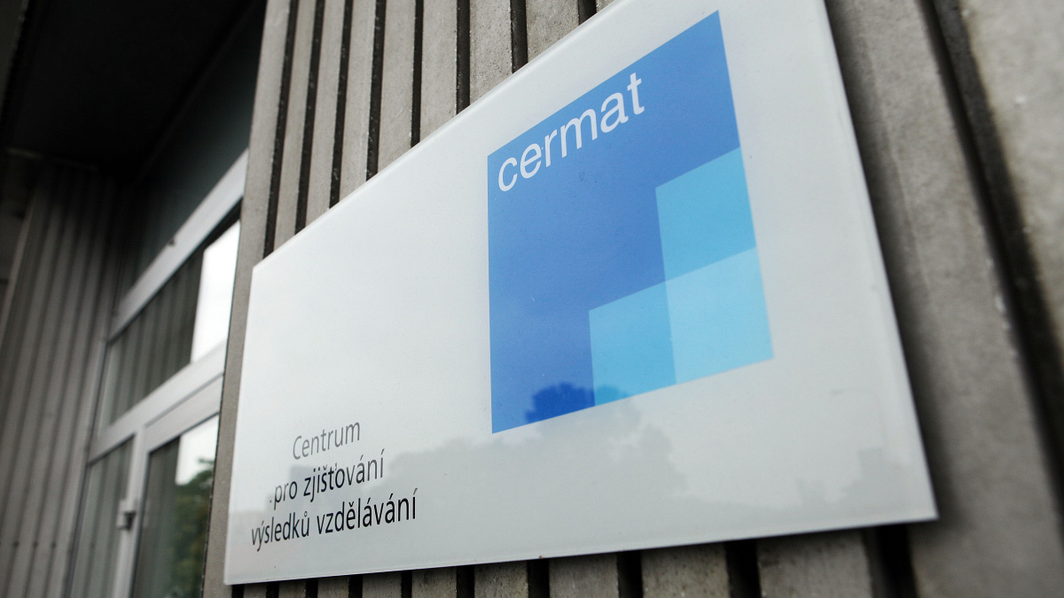 Webové stránky CERMATu napadli hackeři, týden před maturitou
