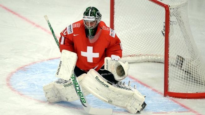 Hokejisté Švédska na úvod domácího MS prohráli se Švýcary 2:3