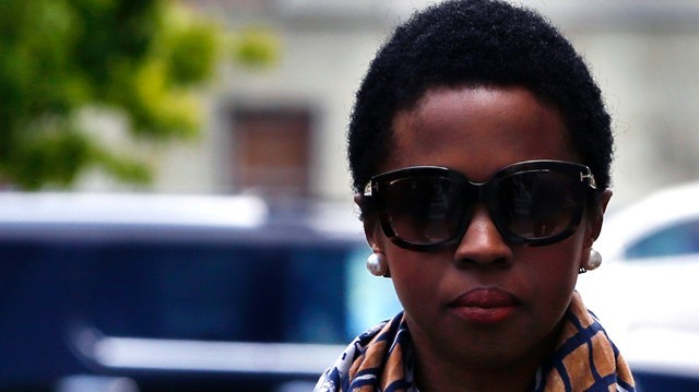 Zpěvačka Lauryn Hill jde do vězení pro krácení daní