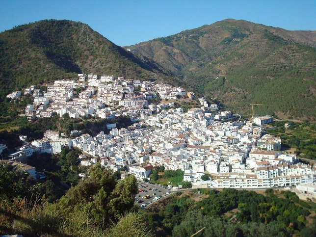 Andalusie: Ojén, městečko duchů?
