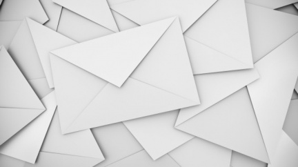 Americký pošťák nashromáždil u sebe doma 40 tisíc cizích dopisů