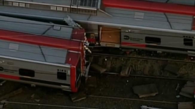 Při srážce dvou vlaků u New Yorku se zranilo 60 lidí