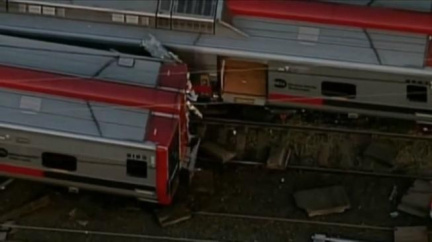 Při srážce dvou vlaků u New Yorku se zranilo 60 lidí