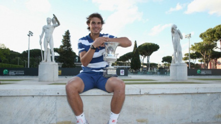 Nadal ve finále v Římě porazil Federera a obhájil titul