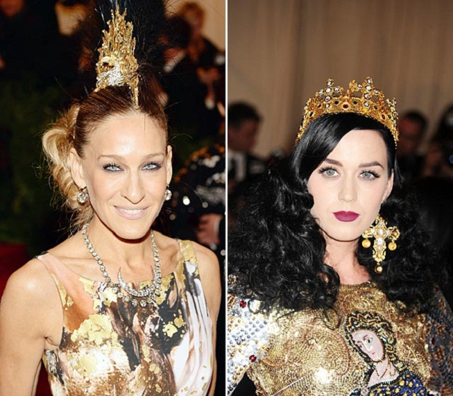 Herečka Sarah Jessica Parker a zpěvačka Katy Perry (vpravo)