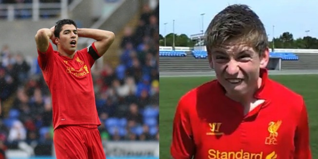 Hrajte jako Suárez! Mladíci si utahují z útočníka Liverpoolu