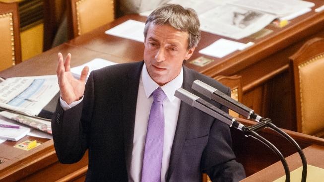 Server tvrdí, že ví, jak to bylo s odposlechy Pavla Béma