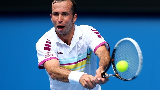 Štěpánek vstoupil do prostějovského turnaje výhrou. Úspěch slavil i Veselý