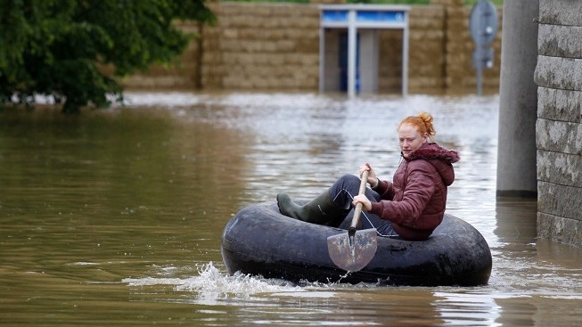 Ústí "pod" Labem: Řeka by mohla o víkendu klesnout na osm metrů