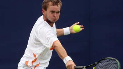 Aktualizováno: Minář postoupil na challengeru v Praze do dalšího kola. Mertl i Staněk dohráli