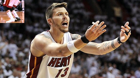 Miller přispěl k výhře Miami trojkou. A bez boty!