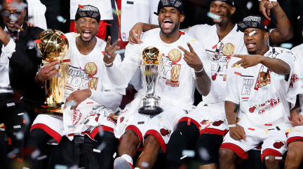 Miami ovládlo NBA. Tým kolem hvězdného Jamese porazil San Antonio