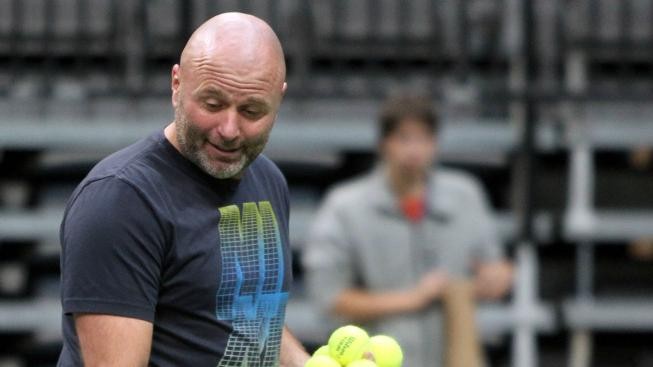 Kvitová se ve čtvrtfinále Wimbledonu kousne, říká kouč