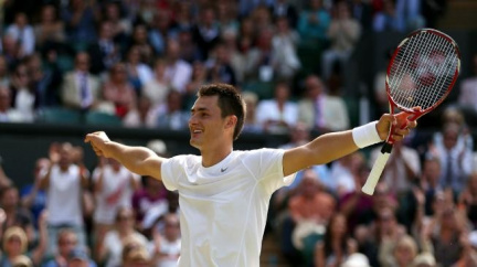 Australan Tomic si na Berdycha ve Wimbledonu věří