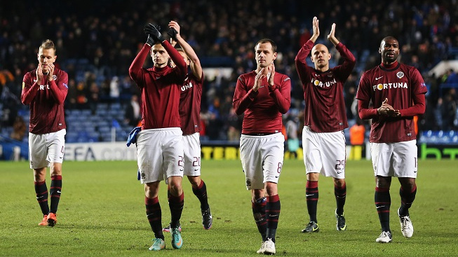 Fotbalová Sparta přišla na tři týdny o zraněného útočníka Bednáře