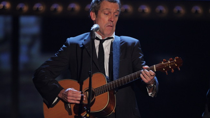 Hugh Laurie alias Dr. House vystoupí v Brně jako zpěvák