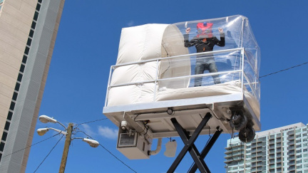 První nafukovací hotelový pokoj na světě!