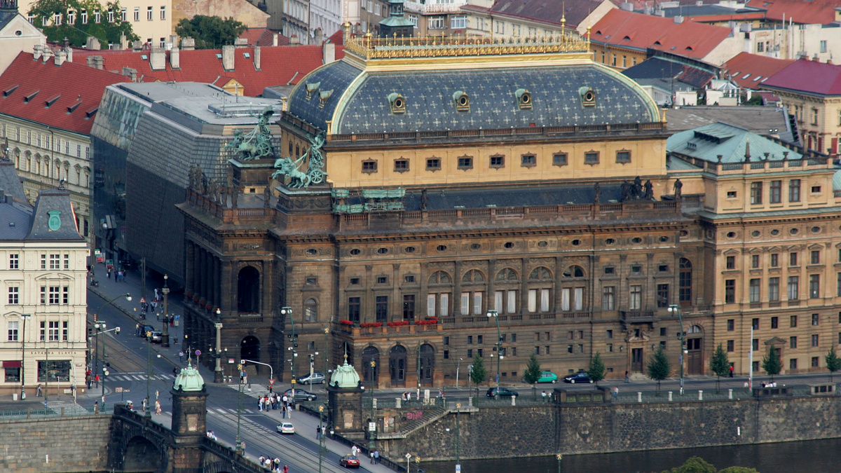 Audit v ND ukázal na špatné hospodaření se státními penězi
