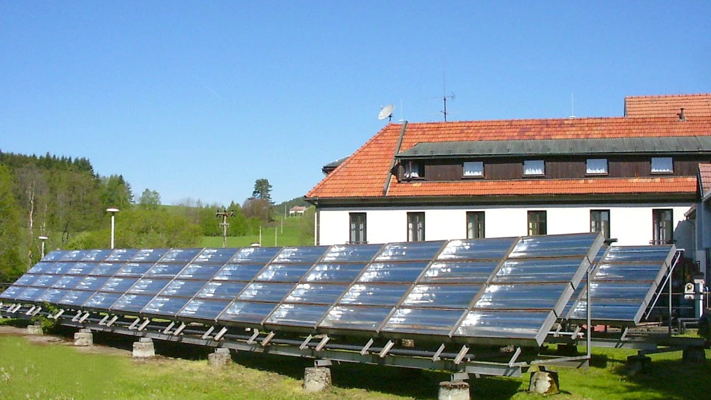 Tři ze čtyř největších solárních elektráren ČEZ šetří protikorupční policie