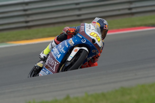 Kornfeil vstoupil do domácí GP 12. místem v tréninku