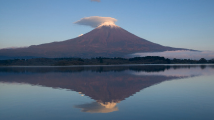 Správný Japonec nemůže zemřít, aniž by nevystoupal na horu Fuji