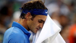 Federer padl. Zlomený Švýcar neuhrál s Robredem ani set
