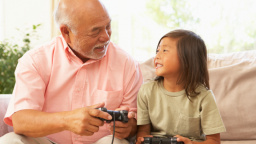 Studie: Videohry pomáhají starým lidem udržet si dobrou paměť a pozornost