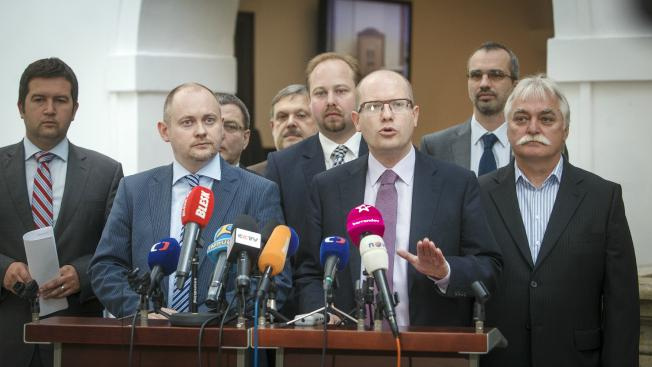 Ve Sněmovně bude sedm stran, ČSSD a KSČM většinu mít nebudou