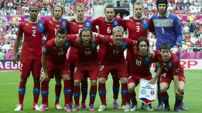 V nominaci na zápas s Kanadou jsou Čech, Rosický i Vydra