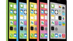 Apple umožní uživatelům iPhonů v EU stahovat aplikace z webových stránek