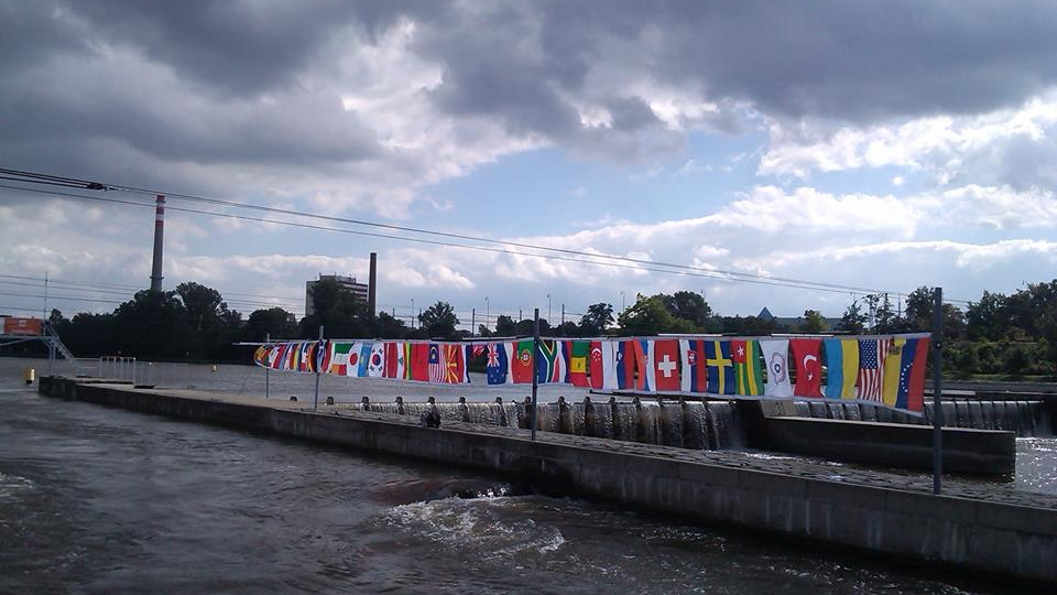 MS ve vodním slalomu v Praze: Na trať jako první vyjeli kajakáři