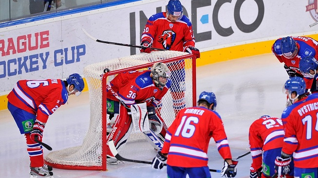 Lev podlehl na ledě lídra KHL Dynama Moskva 1:2