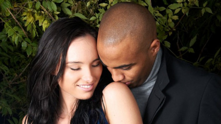 Vztah s cizincem? Důvody, proč říkáme ANO!