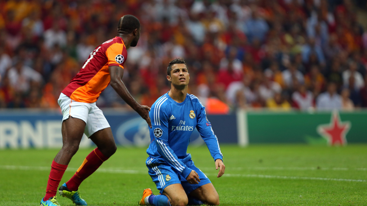 Ronaldo hattrickem v Istanbulu překonal v Lize mistrů Henryho