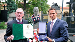 Bican, legenda fotbalu, vstoupil in memoriam do Síně slávy