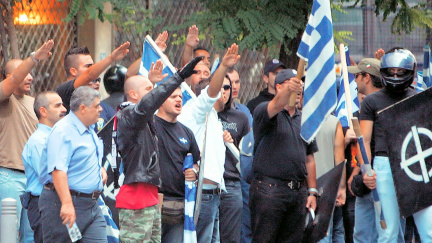 Dva mrtví při přestřelce u kanceláře řeckých neonacistů