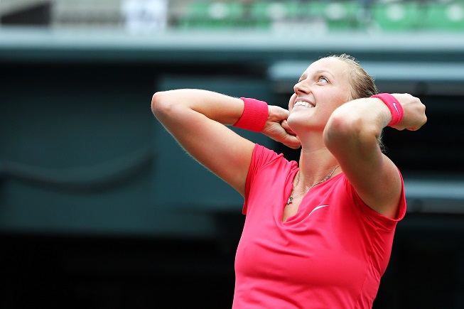 Kvitová vyprovodila soupeřku s "kanárem", dál jde i Berdych
