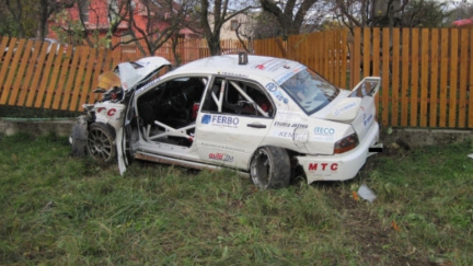 Při Rallye Příbram tragicky zemřel spolujezdec. Organizátoři soutěž ukončili
