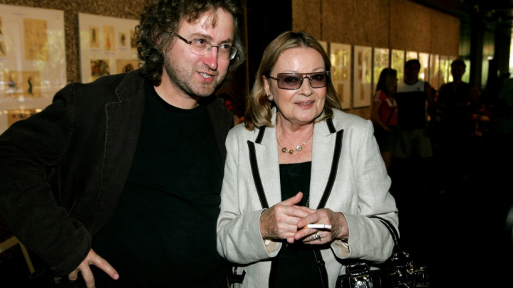 Herečku Brejchovou odvezla záchranka do vinohradské nemocnice