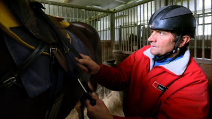 Favorit Váňa Velkou pardubickou nedokončil. Oznámil konec své kariéry