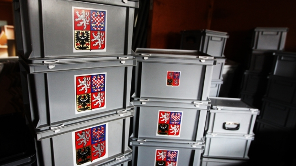 Jedna z malých stran poslala Ústavnímu soudu návrh proti termínu voleb