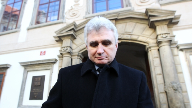 Štěch: Aktéři schůzky se Zemanem by měli odejít z vedení ČSSD